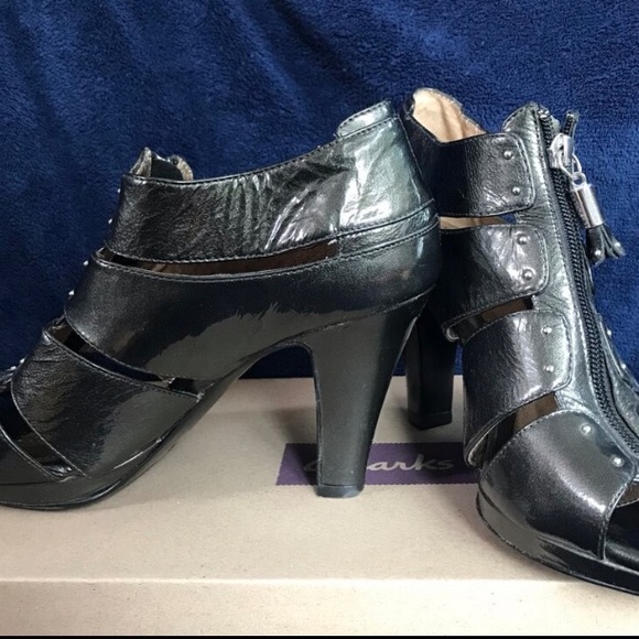 SÖFFT | Metallic Heels - Picture 5 of 5